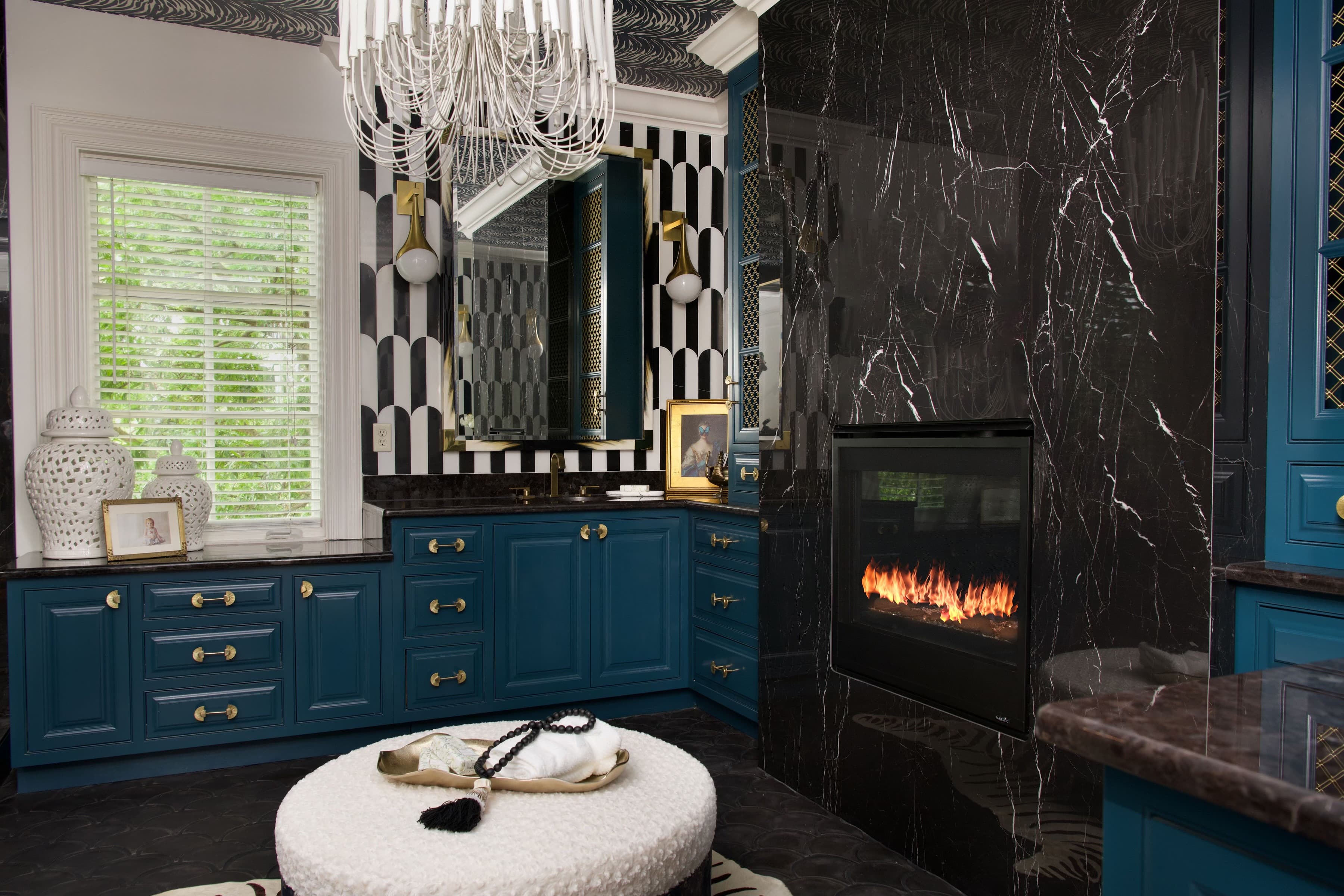 Black quartz fireplace with white vertical veins