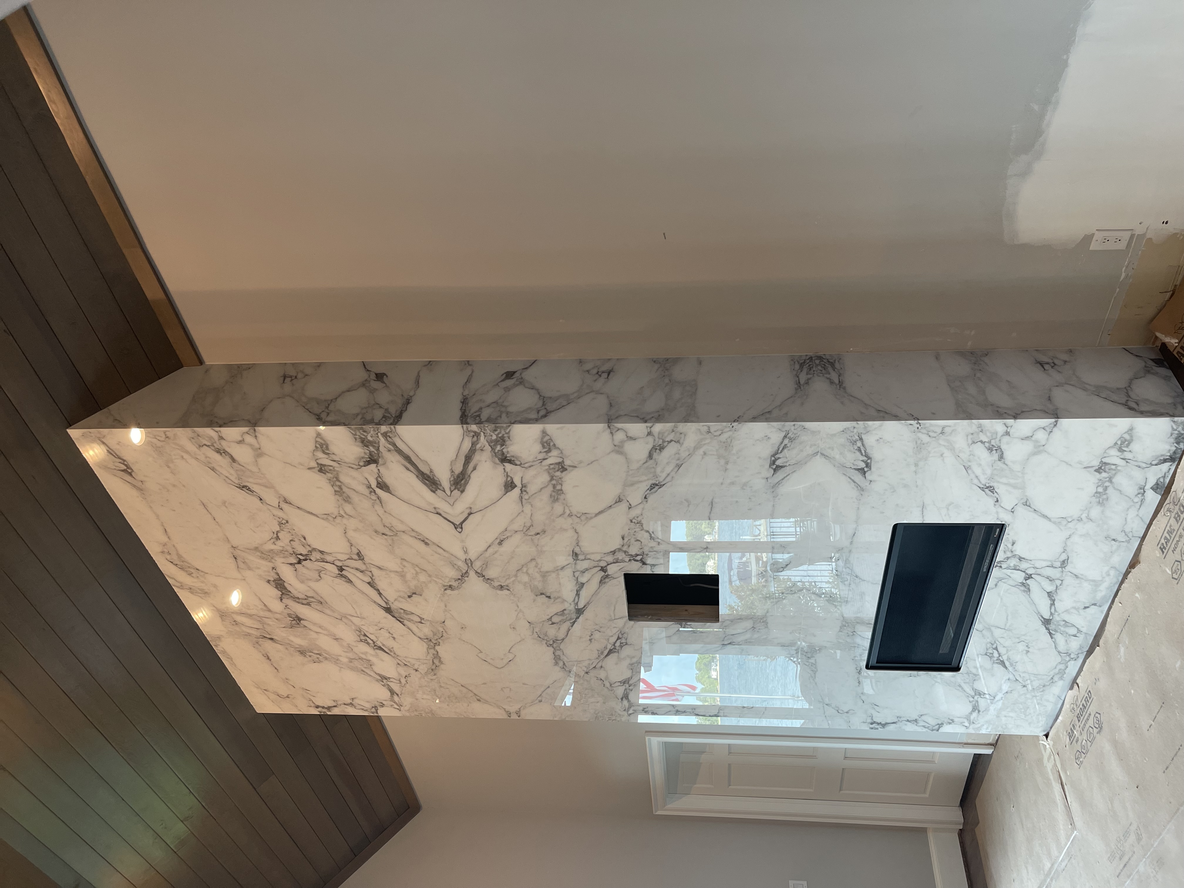 Photo of a fireplace.