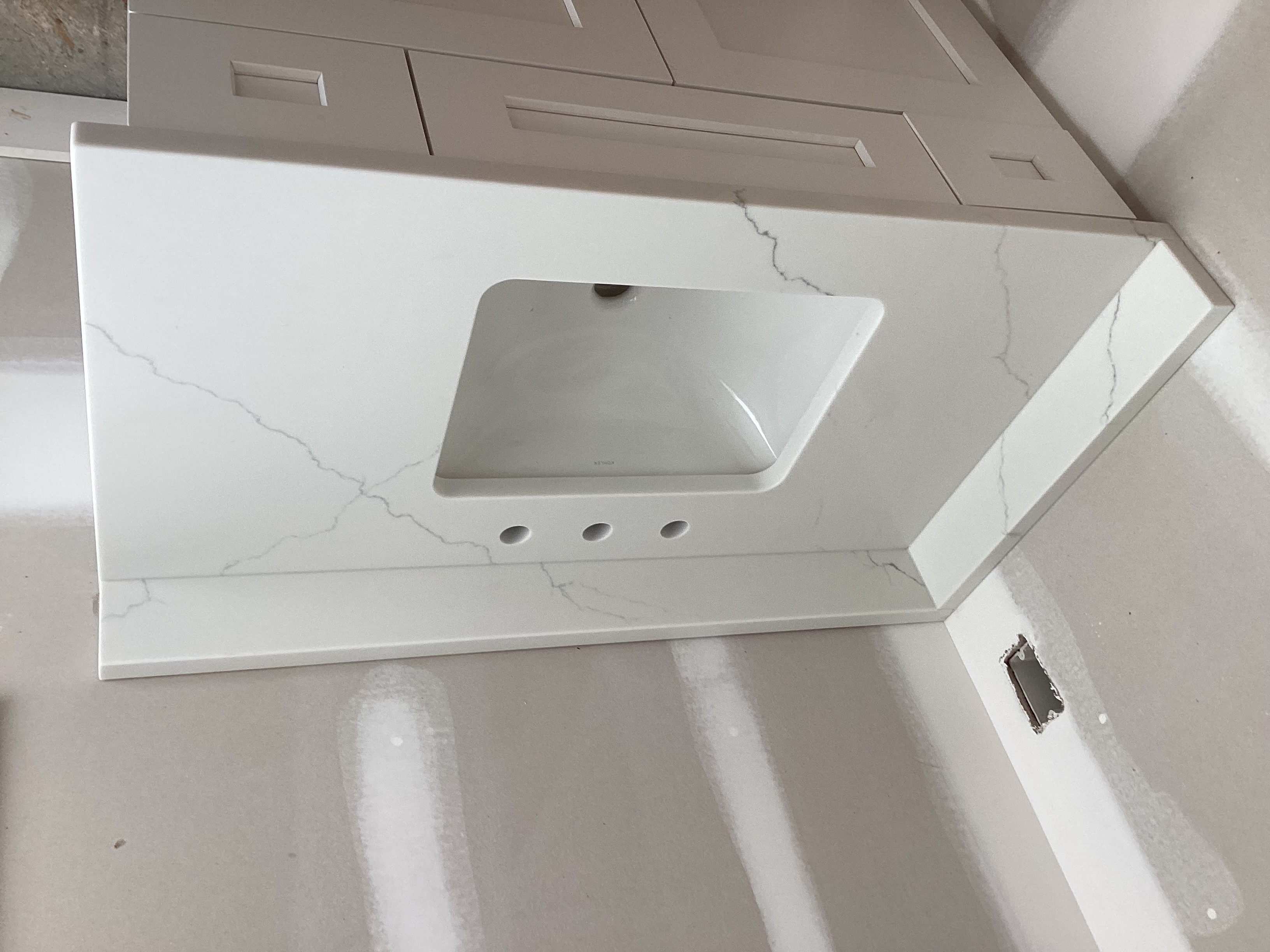 Image from Granite Details's gallery of previous granite, marble, porcelain, or other types of installation work they've completed.