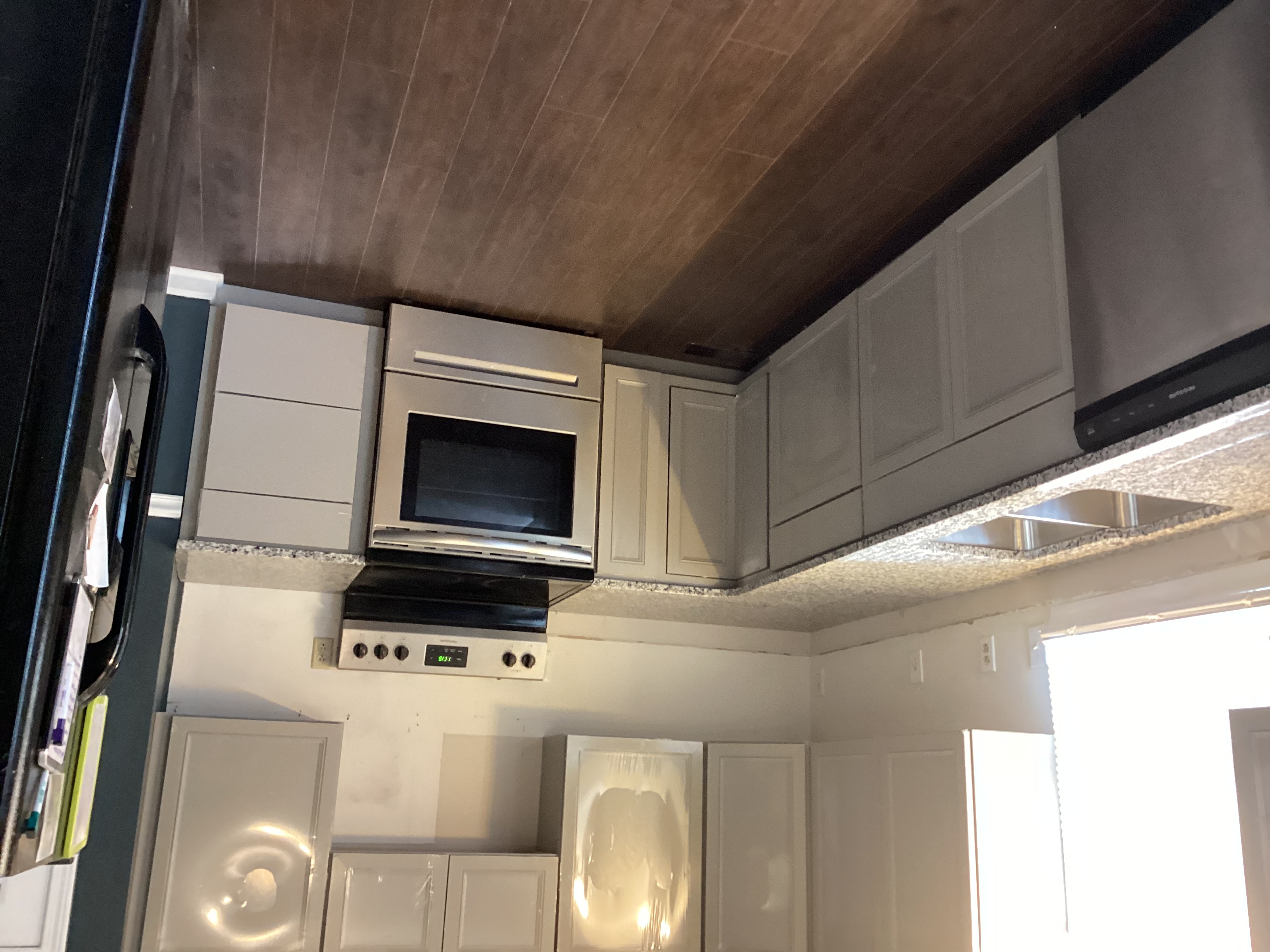 Image from Granite Details's gallery of previous granite, marble, porcelain, or other types of installation work they've completed.