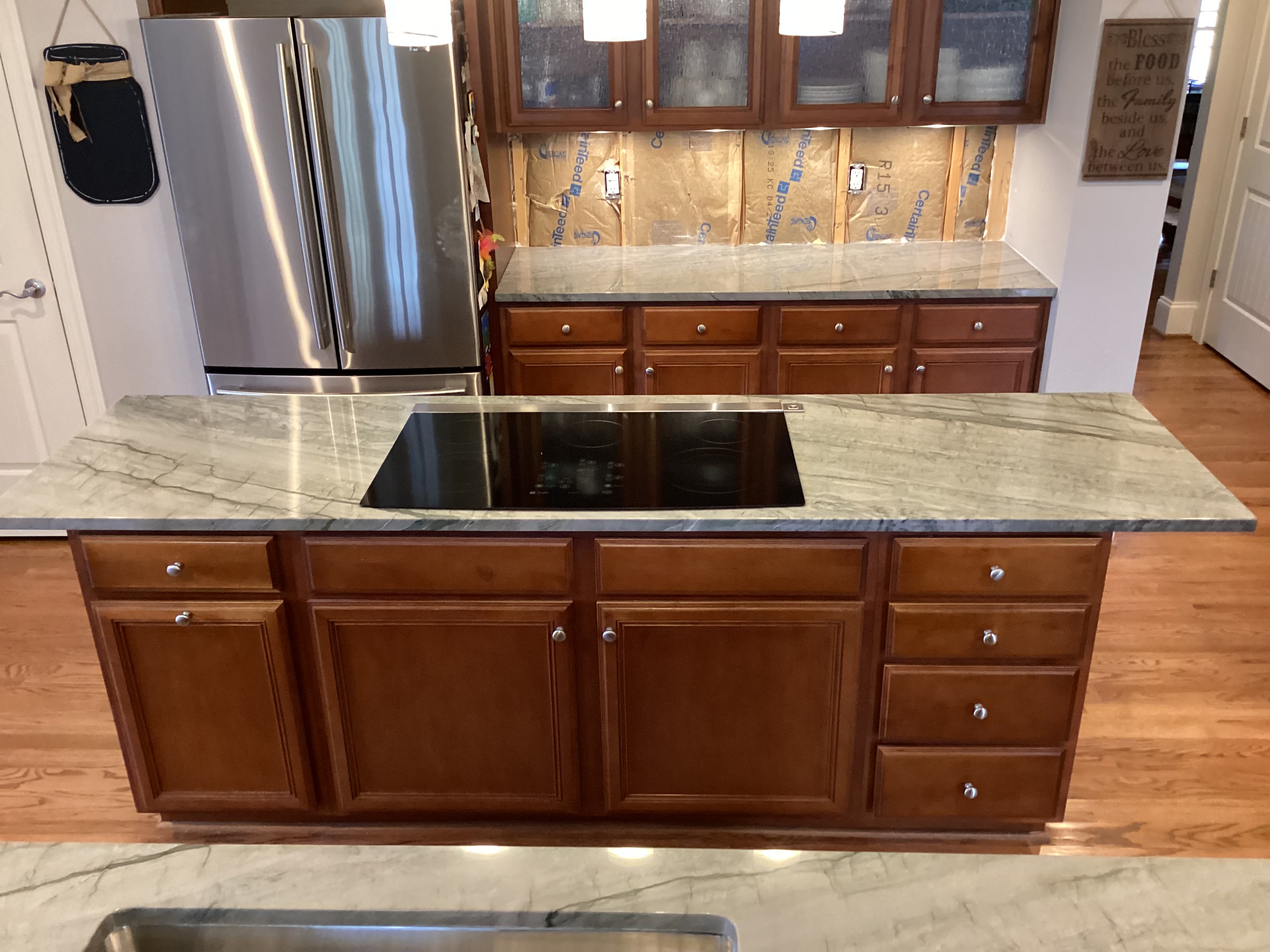 Image from Granite Details's gallery of previous granite, marble, porcelain, or other types of installation work they've completed.