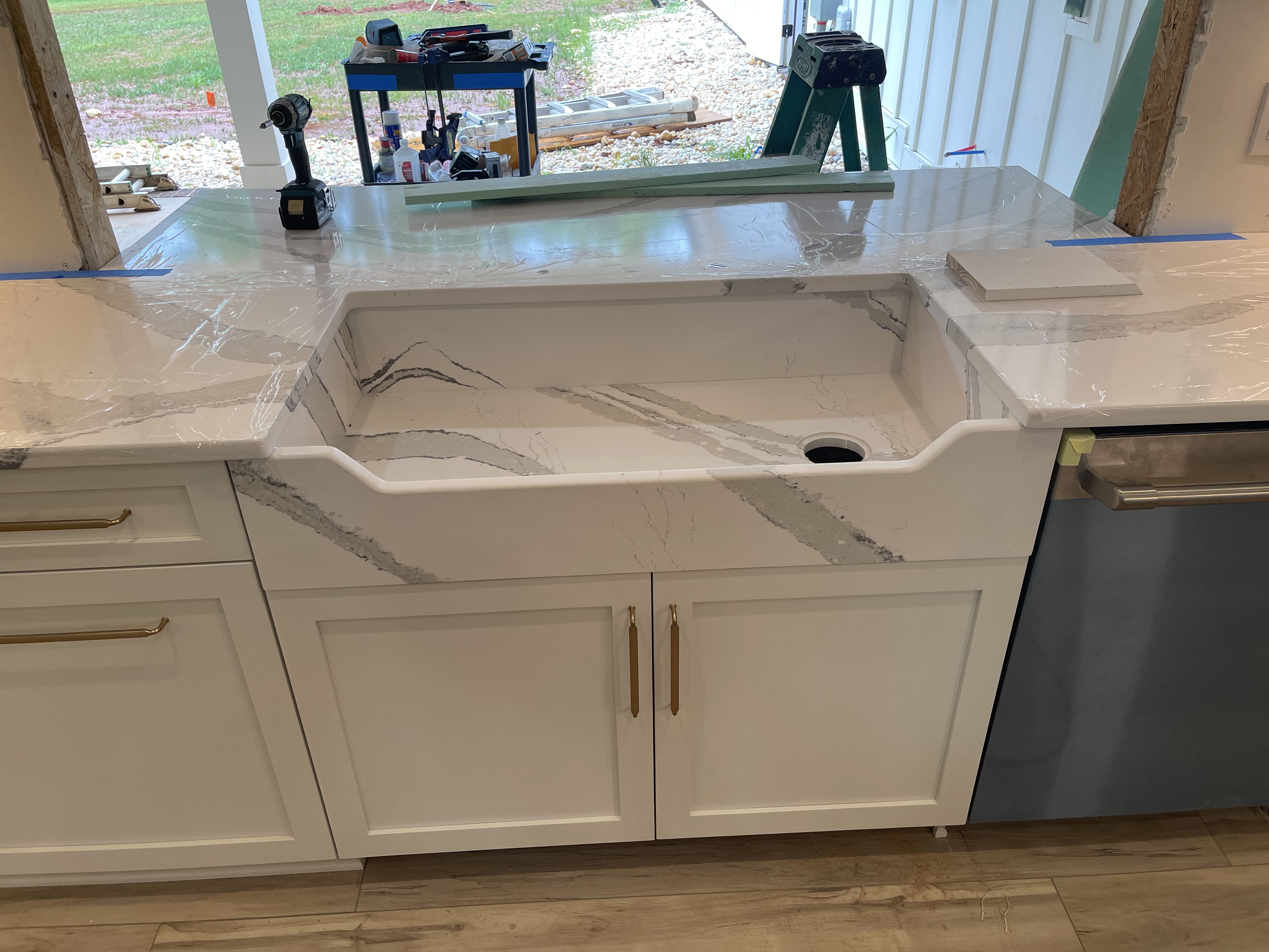 Image from Granite Details's gallery of previous granite, marble, porcelain, or other types of installation work they've completed.
