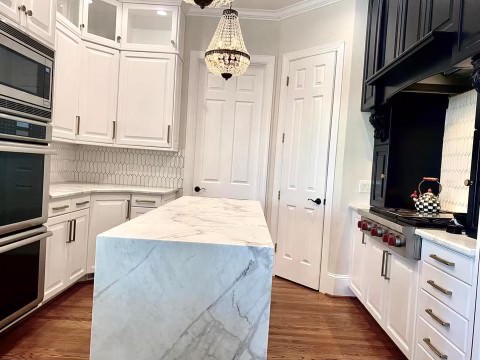 Image from Granite Details's gallery of previous granite, marble, porcelain, or other types of installation work they've completed.