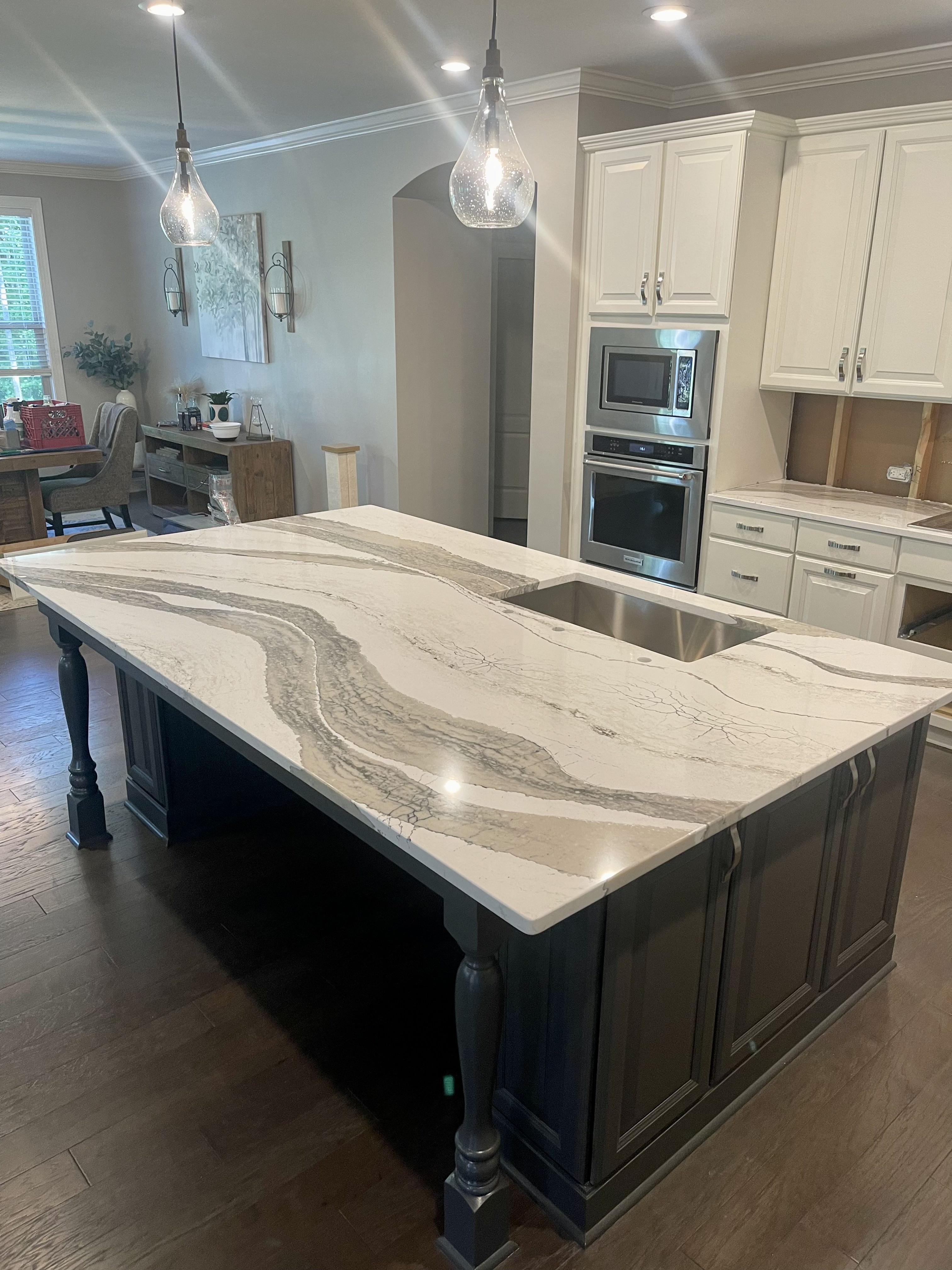 Image from Granite Details's gallery of previous granite, marble, porcelain, or other types of installation work they've completed.