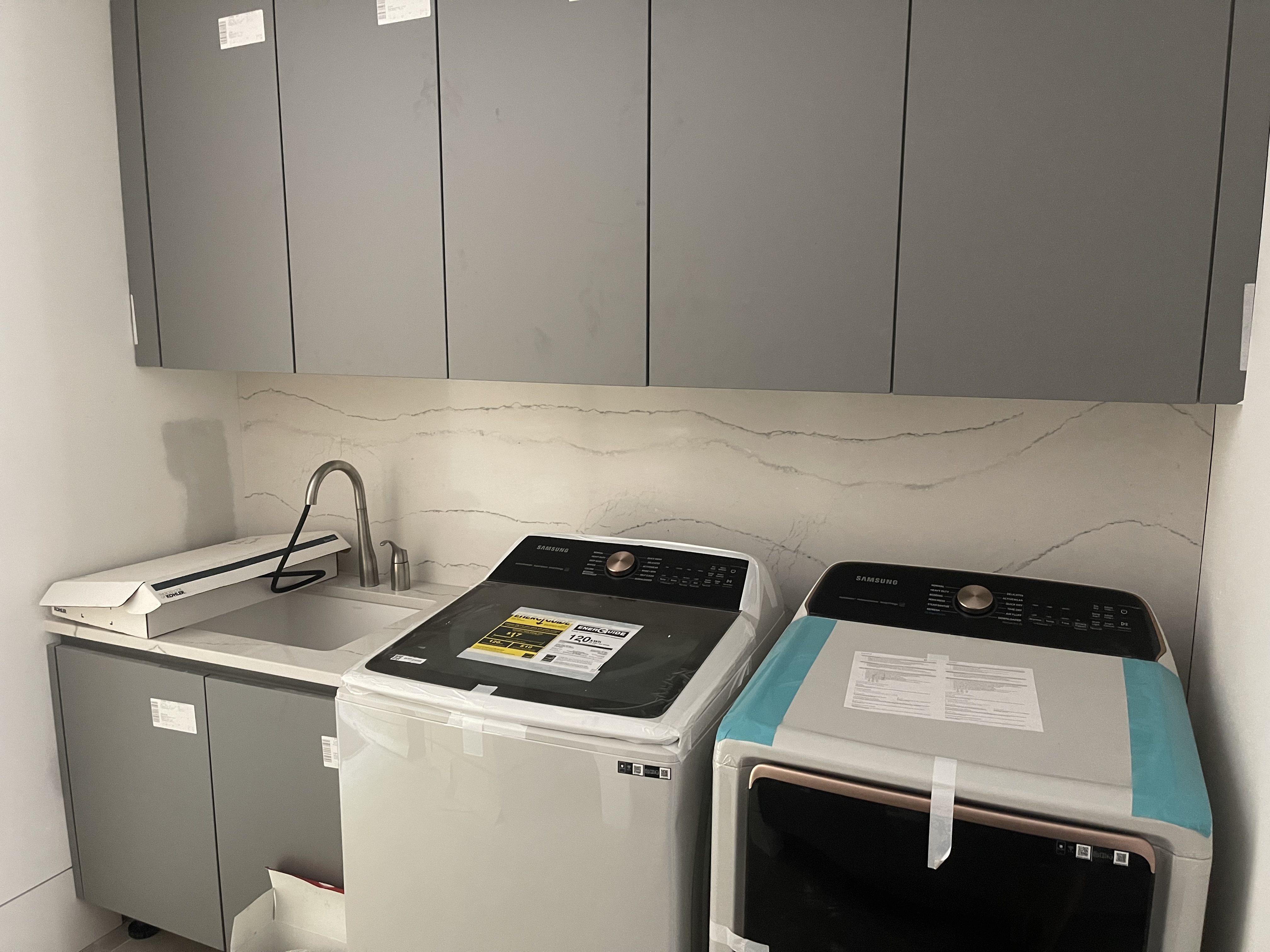 Image from Granite Details's gallery of previous granite, marble, porcelain, or other types of installation work they've completed.